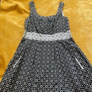 🖤🤍WHBM Cocktail Dress 👗